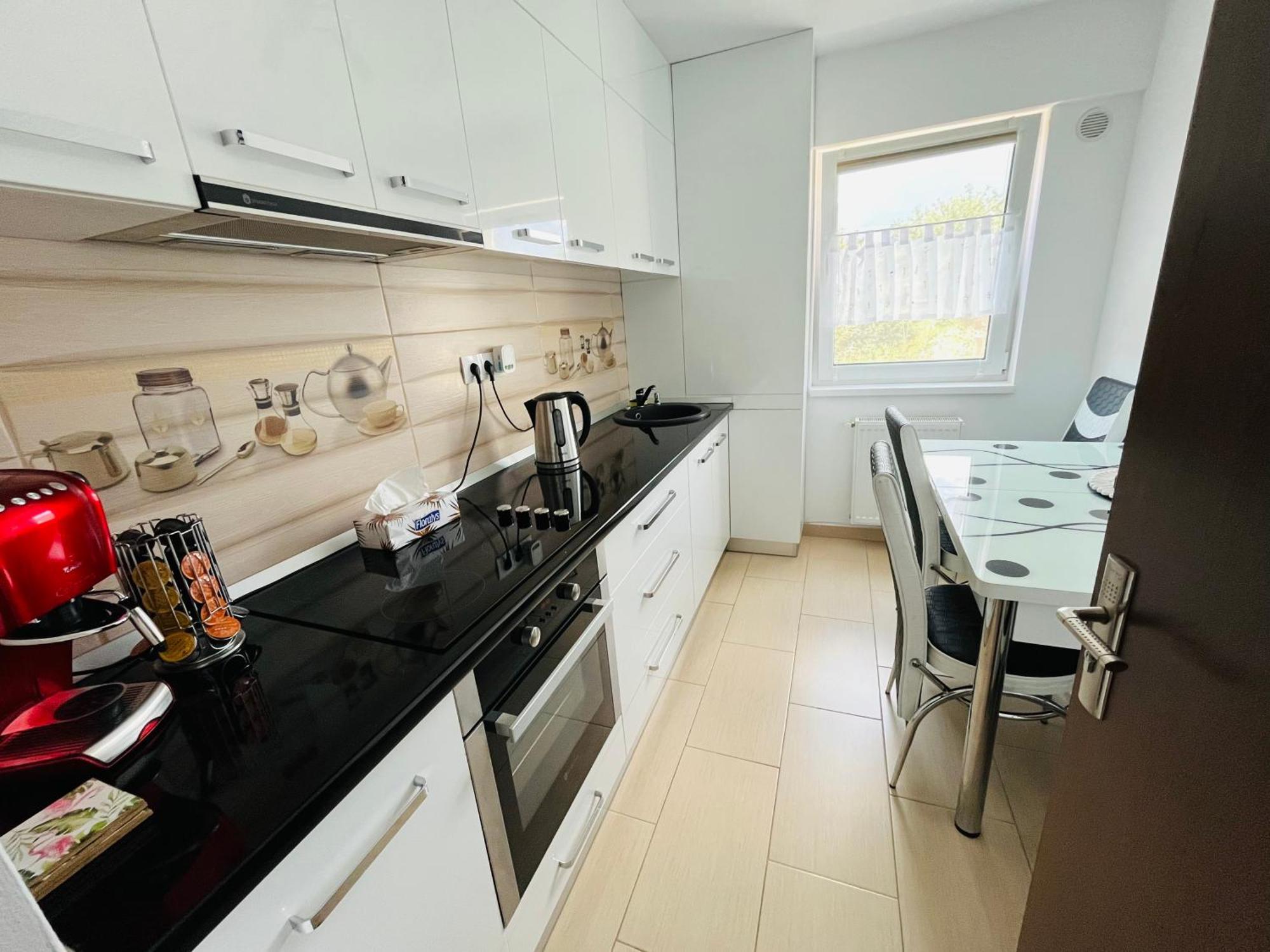 Green Apartaments Zărneşti Exterior foto